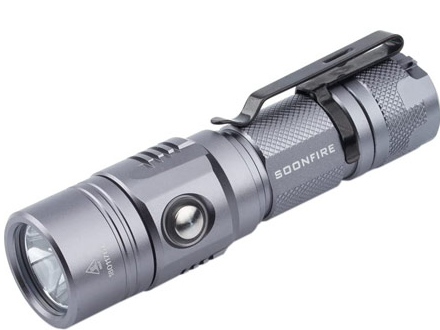 Cree XP-L LED Rechargeable 1000 Lumen Flashlight
