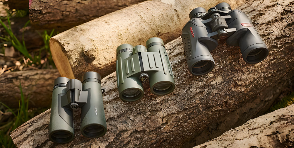 Hunting binoculars