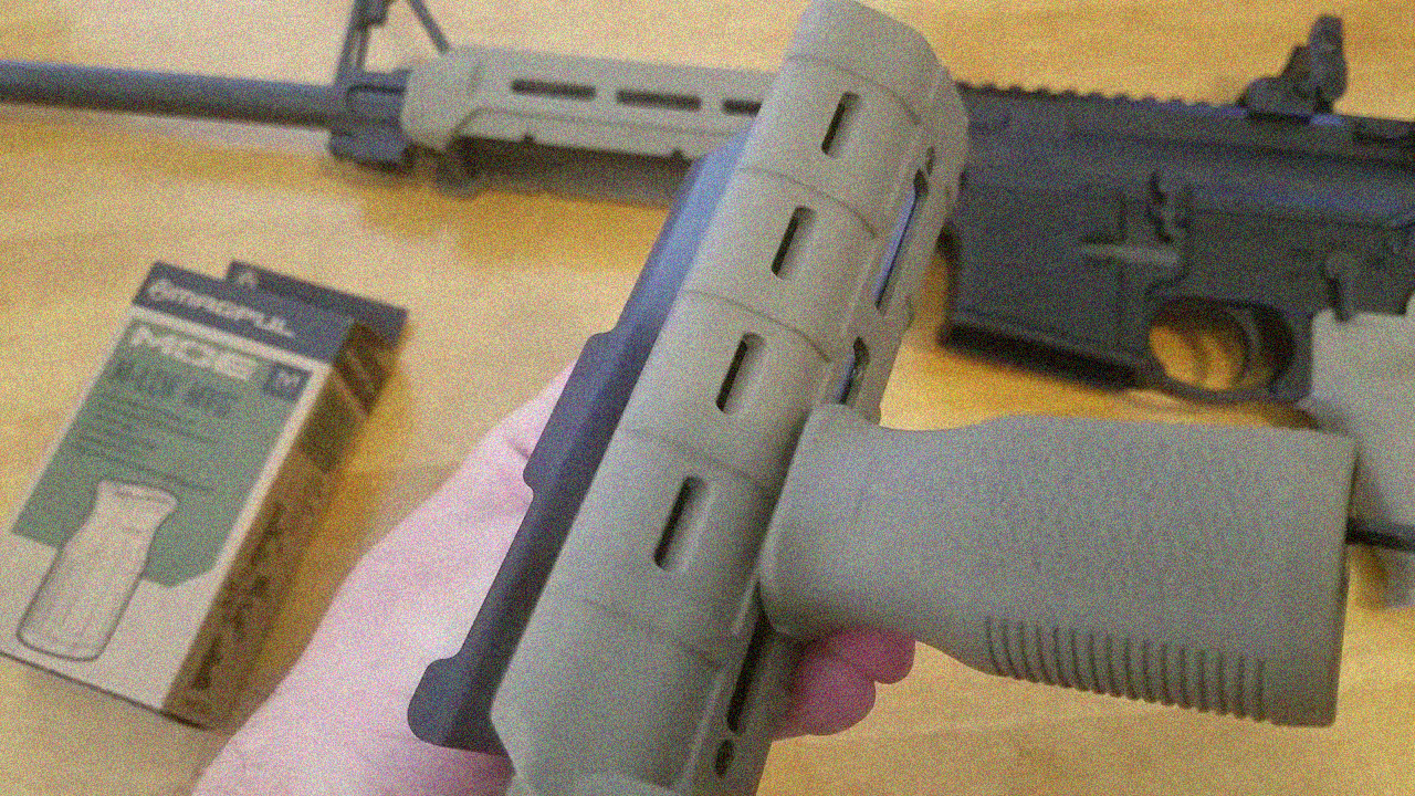 How to install Magpul RVG vertical grip?