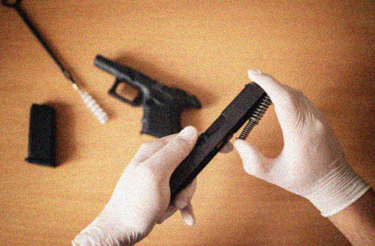 How to use a gun cleaning kit?
