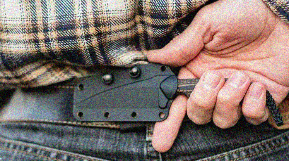 How to carry a fixed blade knife concealed?