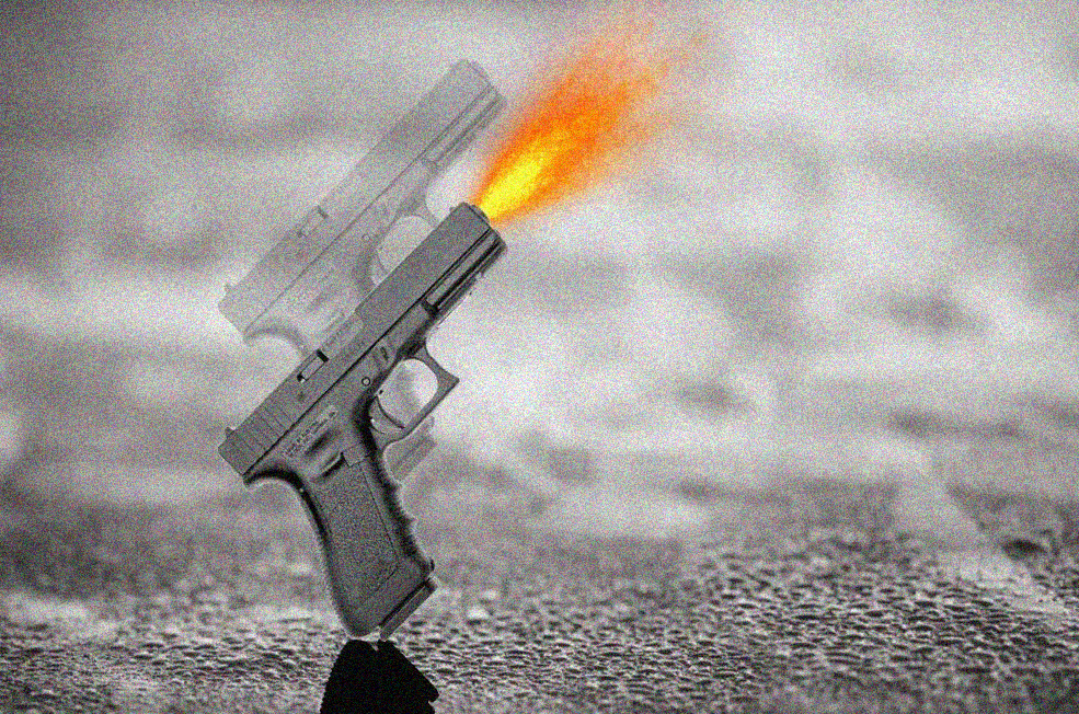 Can a gun discharge without pulling the trigger?